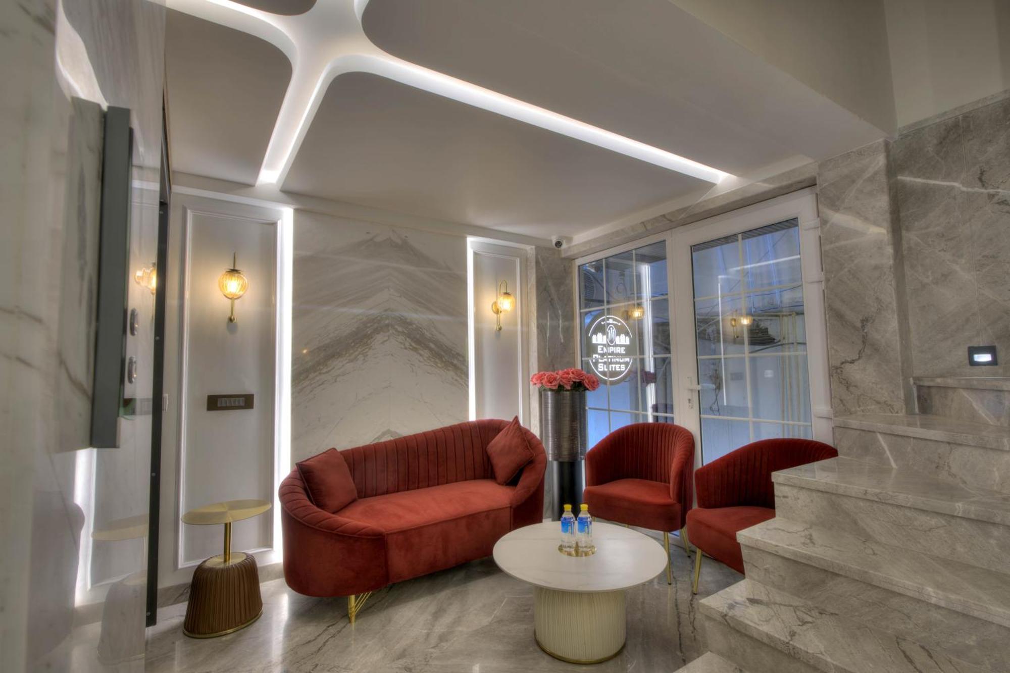 Empire Platinum Suites Nuova Delhi Esterno foto
