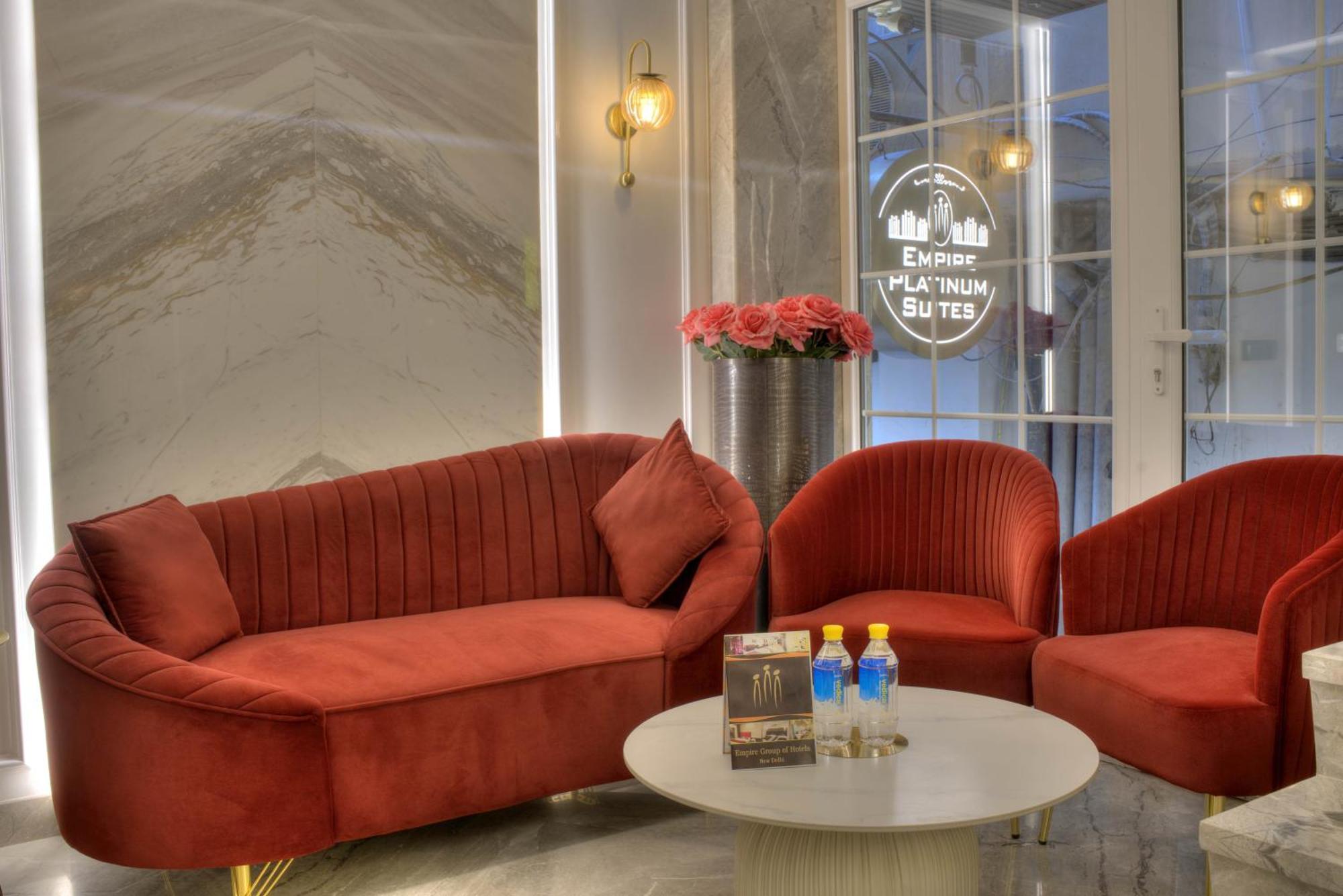 Empire Platinum Suites Nuova Delhi Esterno foto